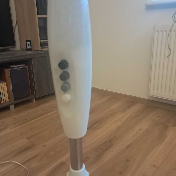 Wentylator stojący podłogowy ADLER AD 7305 40cm 3 biegi moc 45W max90W