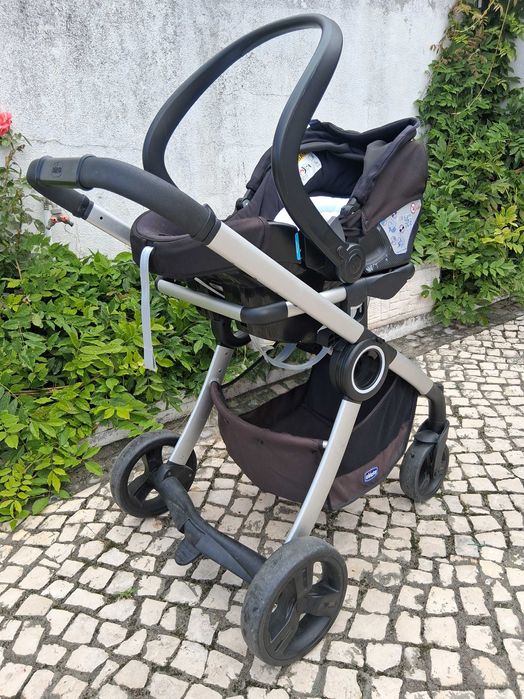Carrinho de Bébé l Chicco