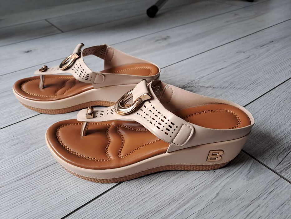 Klapki damskie / japonki rozm. 37