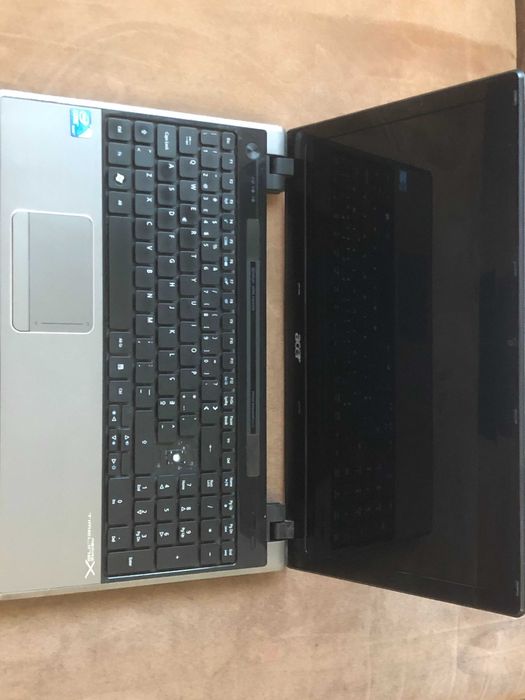 2 Portáteis com avaria