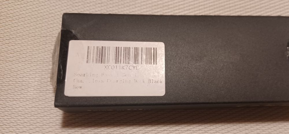 Kabel do ładowania Smart Watcha.