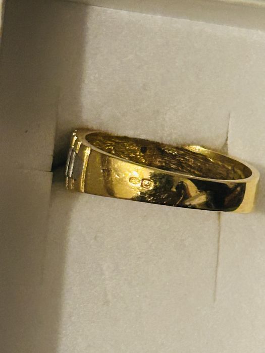 Anel masculino em ouro e ouro branco 19k pedras diamante com registo