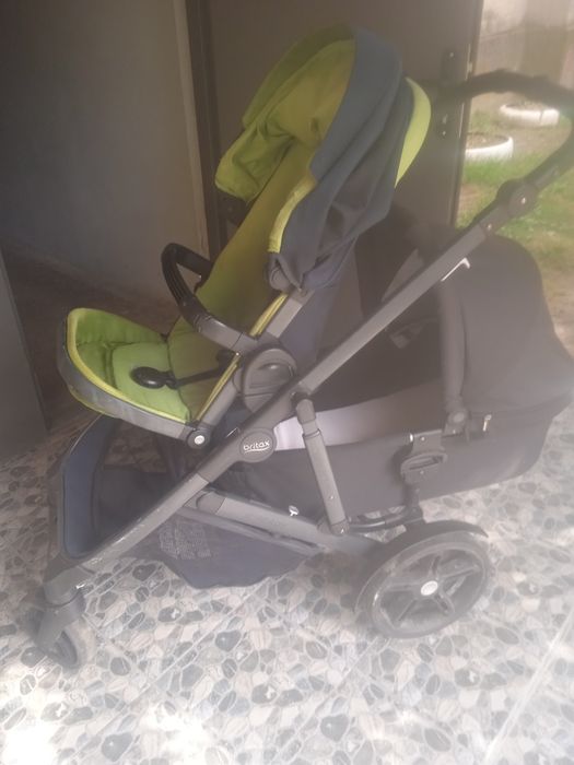 Дитяча коляска britax для погодок