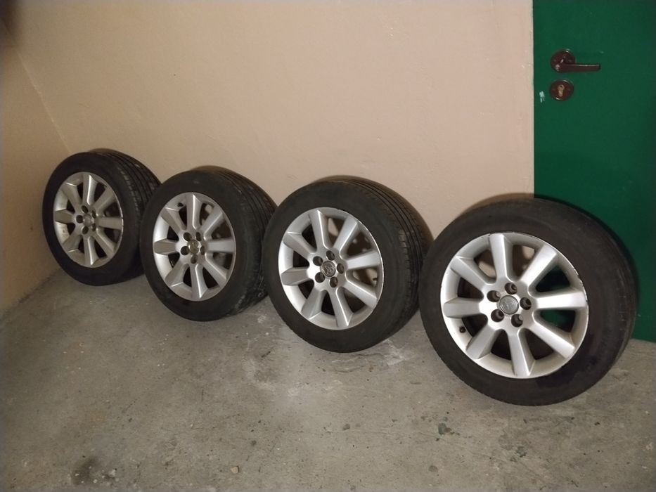 Felgi  orginalne do toyota Avensis t25 benzyna