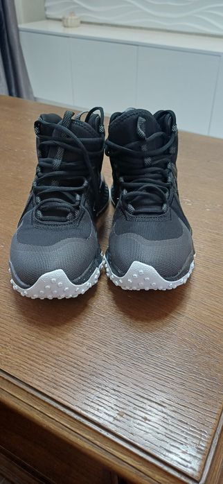 Продам ботинки Under Armour Chargen Maven Trek