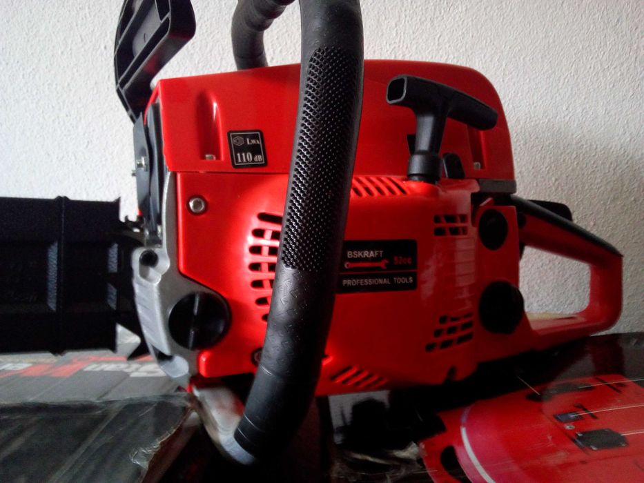 Motosserras Bscraft a gasolina 52cc-3.2Cv Lamina 50cm.Novas