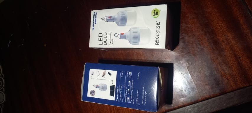 Лампа светодиодная аккумуляторная