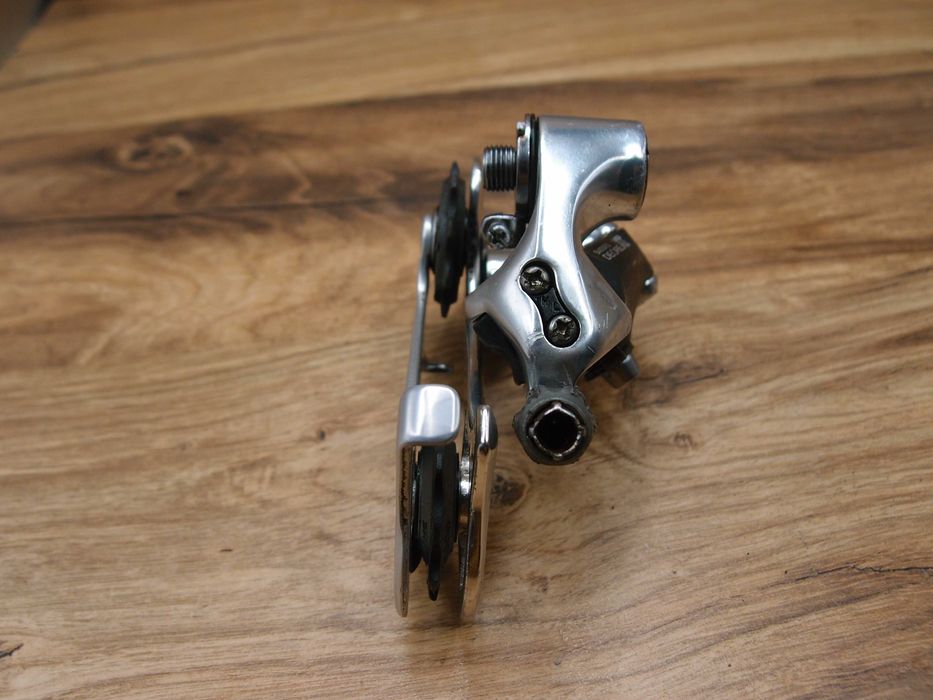 tylna przerzutka Shimano Deore XT RD-M739 średni wózek 8 rzędów retro