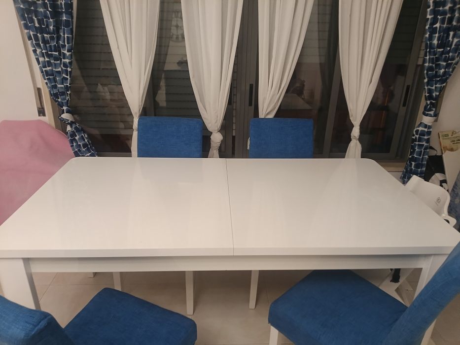 Mesa Branca Extensível