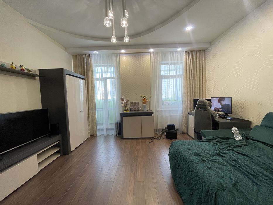 3-кімнатна, Центр, Печерськ, метро Печерська, вул. Коновальця 36-Е