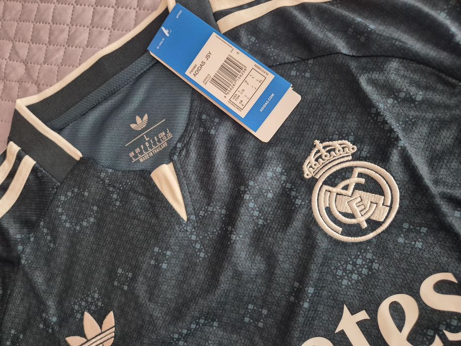 Terceira Camisola Real Madrid