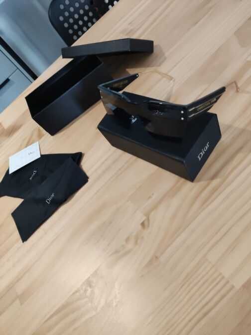 Okulary słoneczne Cristiana Diora 1608.76