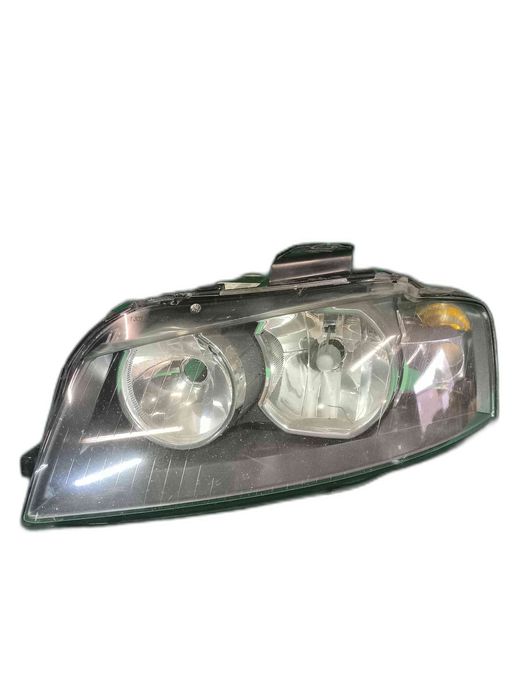 Ótica / Farol Esquerdo AUDI A3 Sportback 8P0941003L (OEM) | 0301206601 (OEM)