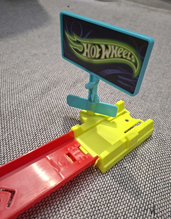 Tor Hot Wheels Neon Speeders | Superpętla HPC05