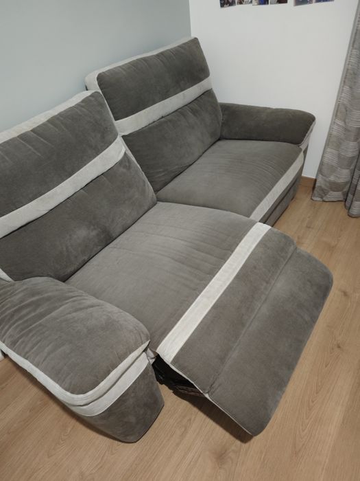 Sofá Conforama Xxl em Tecido de Grande Largura