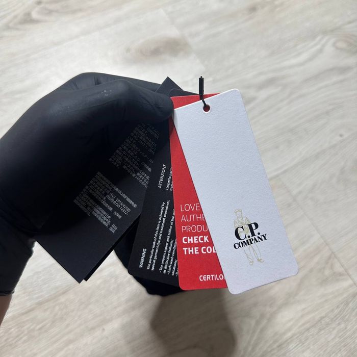 Шапка C.P. COMPANY - В Наявності !