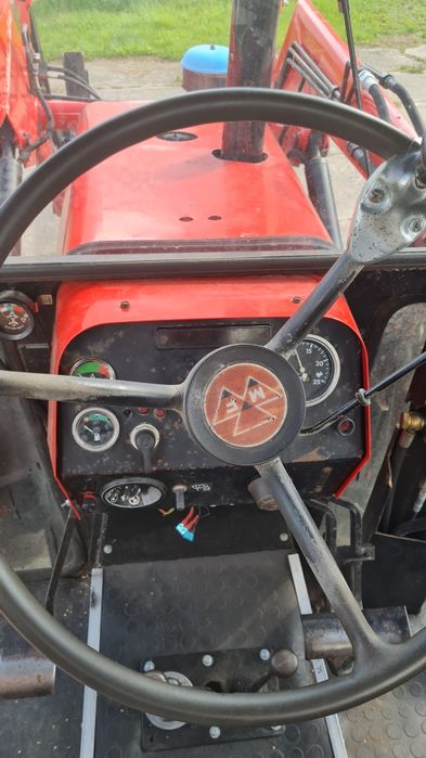 Massey ferguson 590