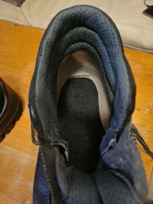 Buty robocze 43,