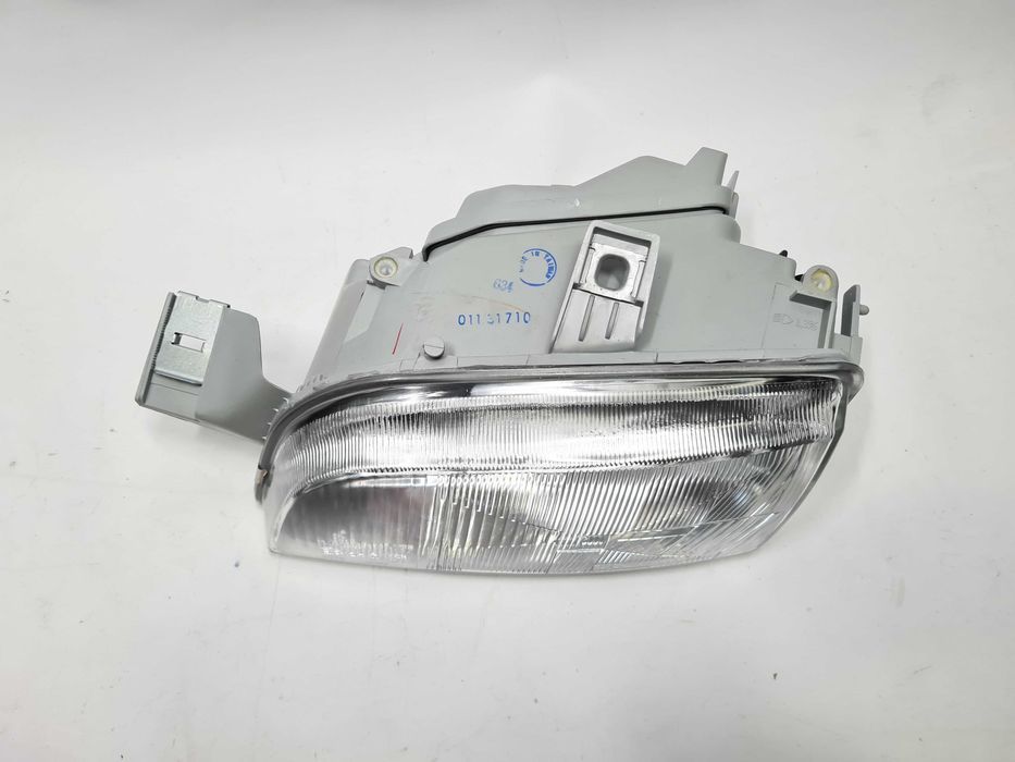 Lampa lewa przód przednia Fiat Punto I 176 NOWA 93-99