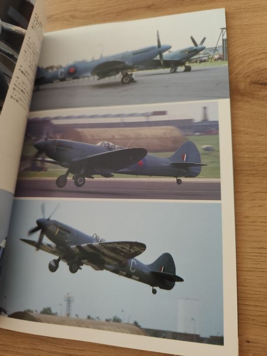 SUPERMARINE SPITFIRE Famous Airplanes of the world