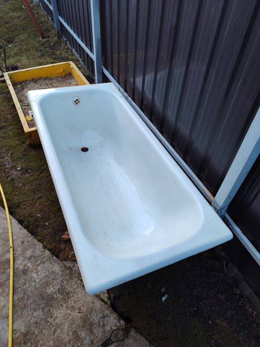 Ванна  чугунна  170см