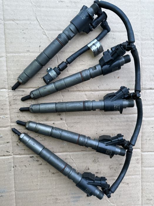 VOLVO XC60 XC70 S80 V70 S60 V40 V60 2.0 D3 2.4 D5 kpl WTRYSKI igła