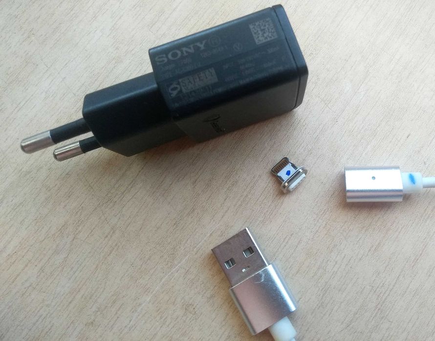 Телефончик (iphone 5c, 16 Гб, аккум. 89%). Возм. обмен.