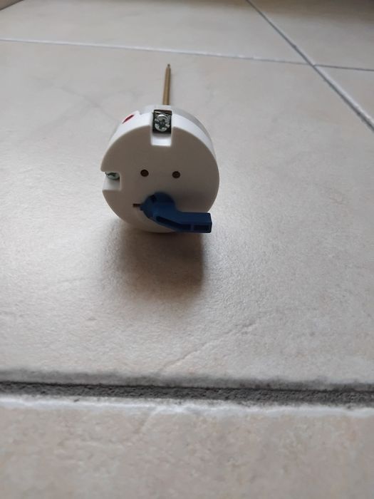 Termóstato  para termoacumulador