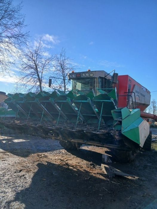 Комбайн Massey Ferguson 7274