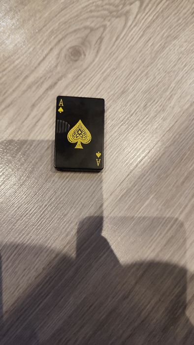 Isqueiro, maçarico de coleção com chama colorida verde