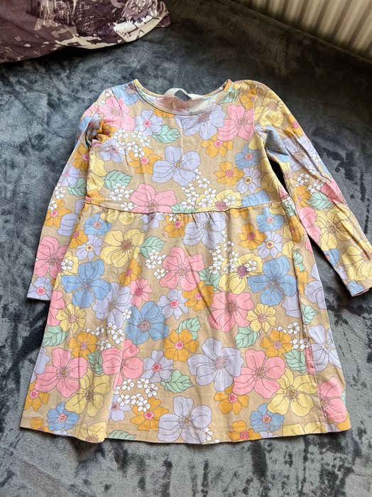 Лот (110-116):плаття, комбез-плаття шортиками,плаття з довгим рукавом