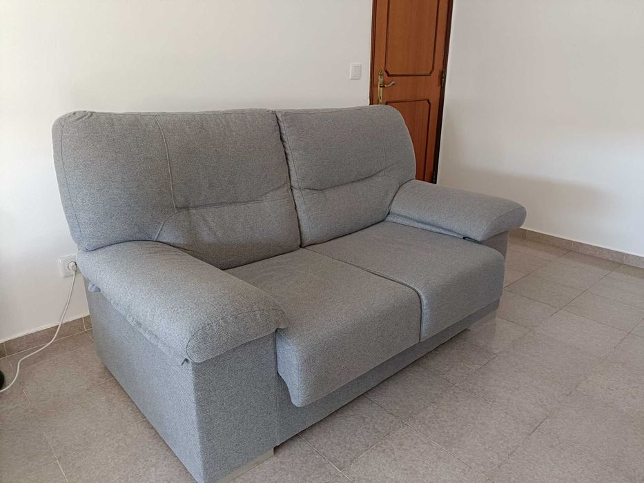 Sofá 2 lugares Conforama
