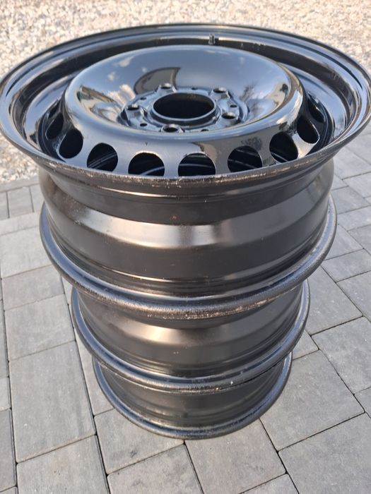 Felgi samochodowe bmw 15"