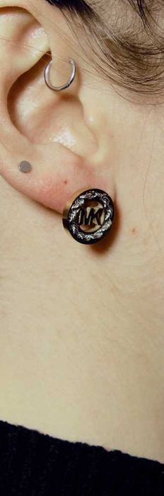 Michael Kors kolczyki logo