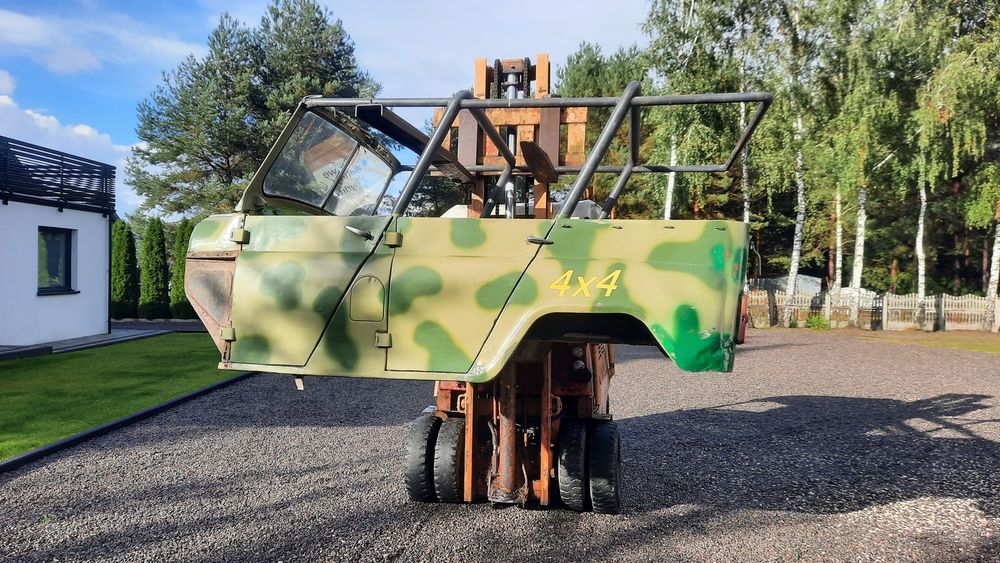 Uaz 469 b karoseria kasta buda