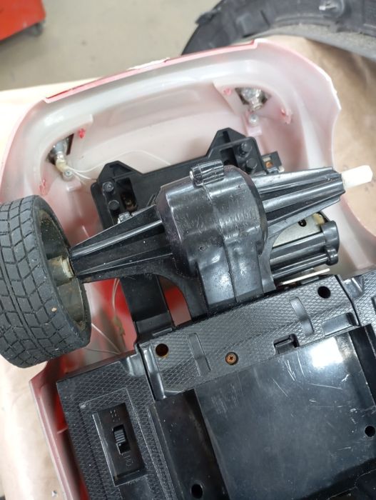 Carro modelismo 1:12 peças