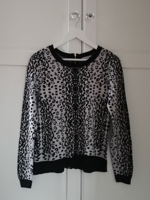 Sweter bluzka H&M czarno-białe cętki z tyłu suwak rozm M