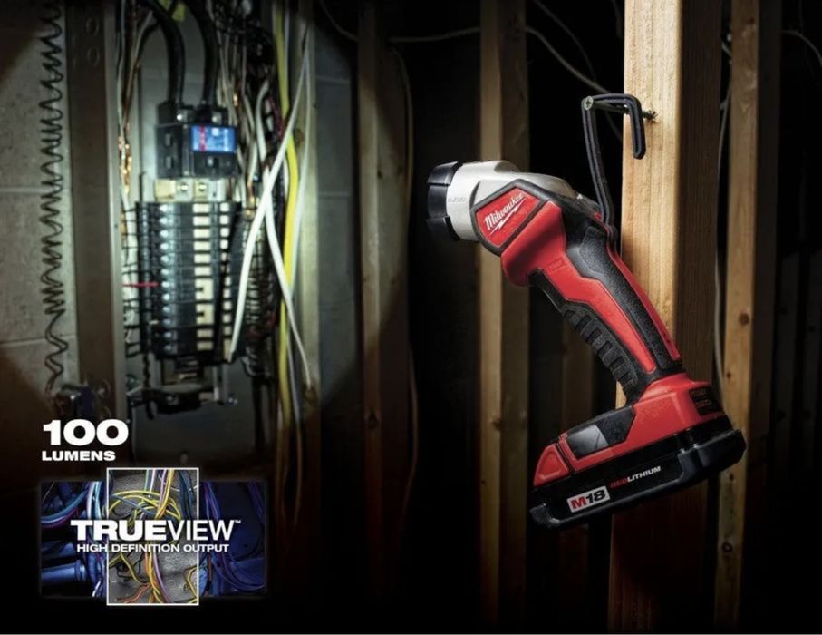 Аккумуляторный фонарь, ліхтар, прожектор Milwaukee M18 2735-20