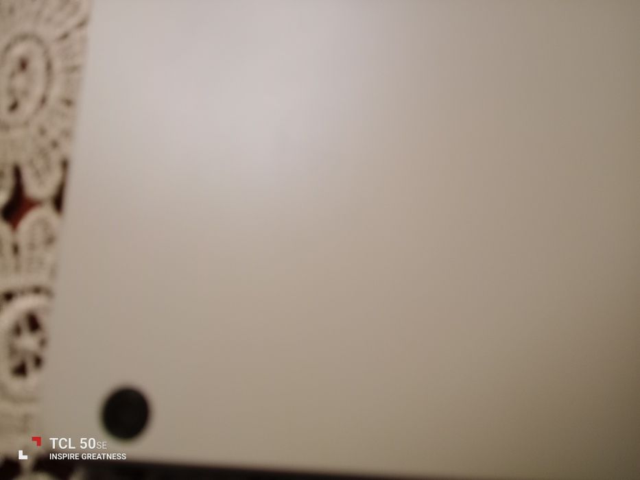 Vendo tablet Lenovo powered android como novo..