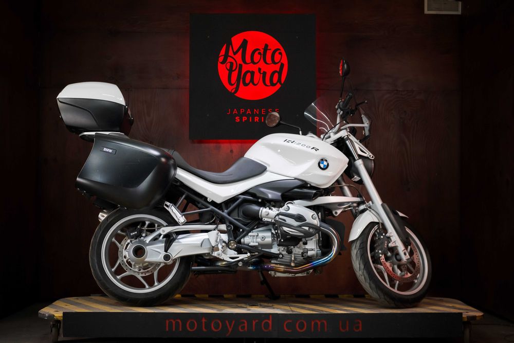 BMW R1200R із Японії