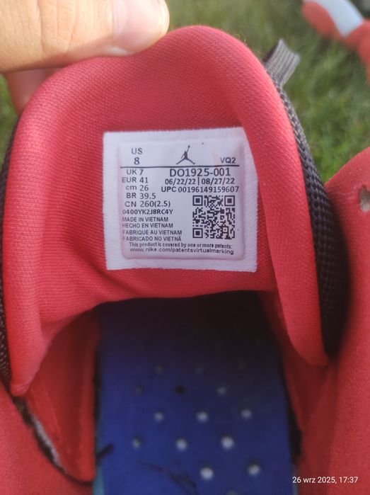 Nike Jordan jumpman two trey