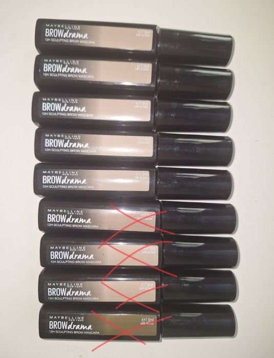 Моделююча туш для брів Maybelline Brow Drama
