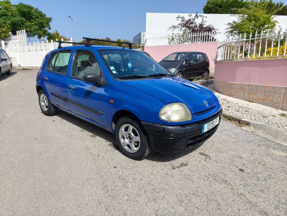 Renault Clio 1.2 16v 260.000klm