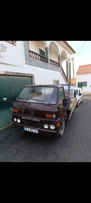 Oportunidade carrinha tri basculante