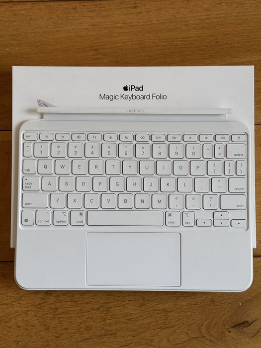 Magic keyboard folio