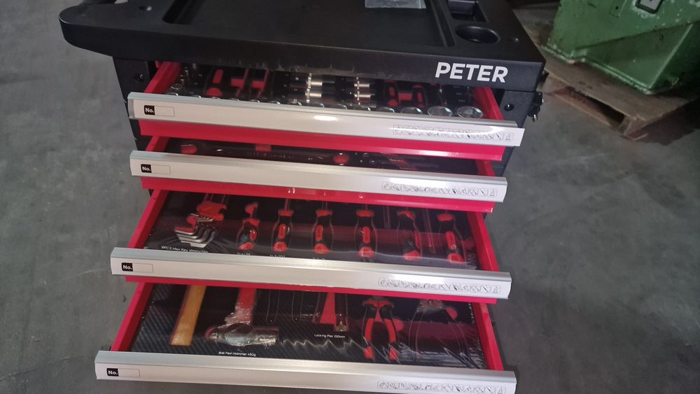 Carro com 7 gavetas 4 com ferramentas incluídas Peter