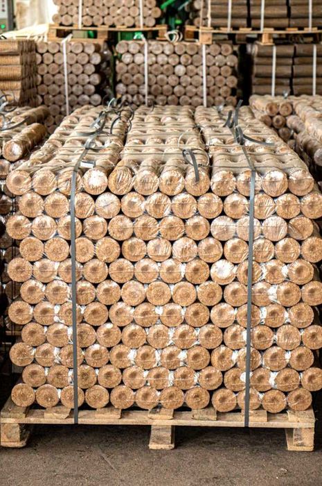 Вугілля брикети пелети тепло для надійного дому