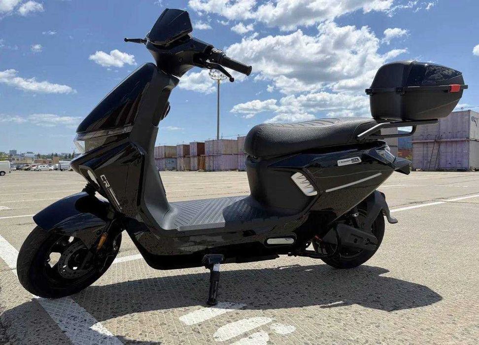 НОВИНКА! Електроскутер Crosser 1000W 72V 20Ah — зручний та надійний .