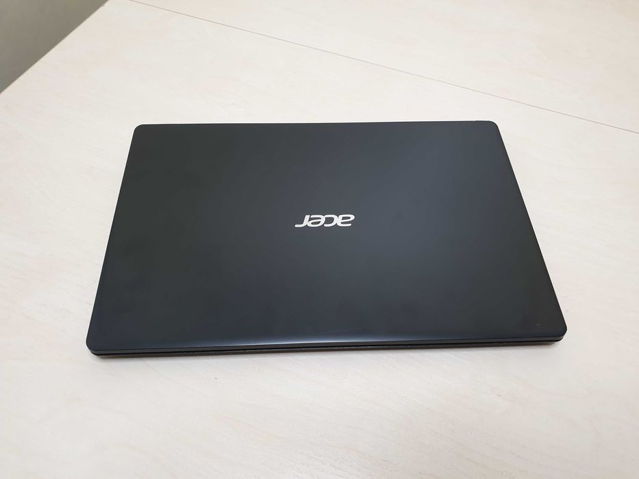 Потужний ноутбук Acer / Intel Core i5-1035G1 / SSD