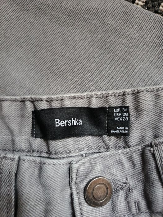 Bershka spodnie 34